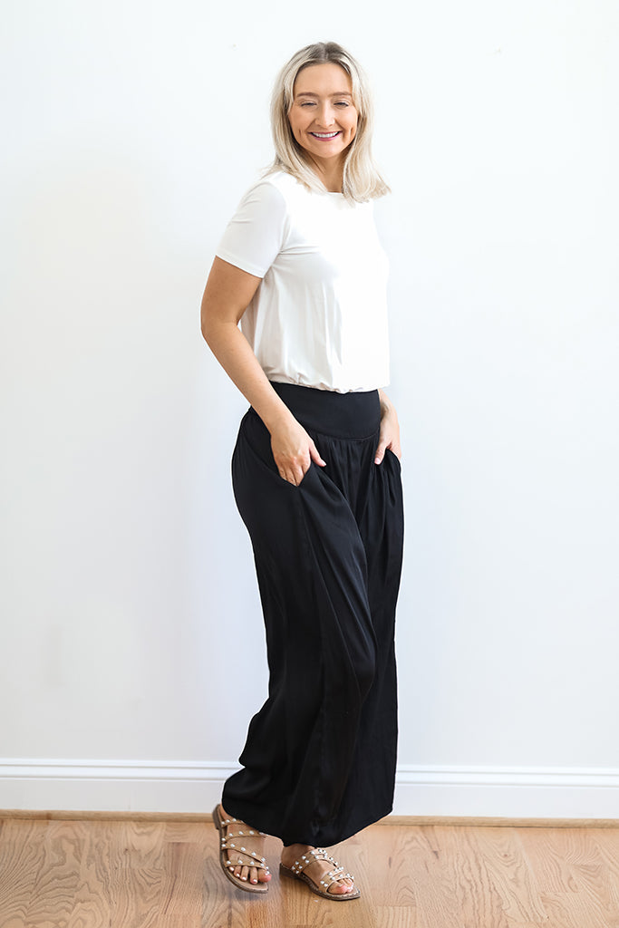 Relaxed Elegance Wide Leg Pants | Taupe